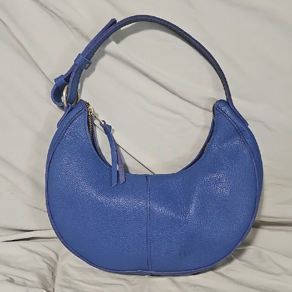 Portland Leather Royal Blue Crescent Hobo Size Small